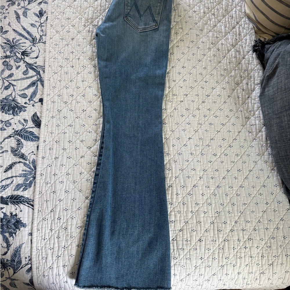 MOTHER Classic Blue Boot Cut Jeans - Picture 10 of 10